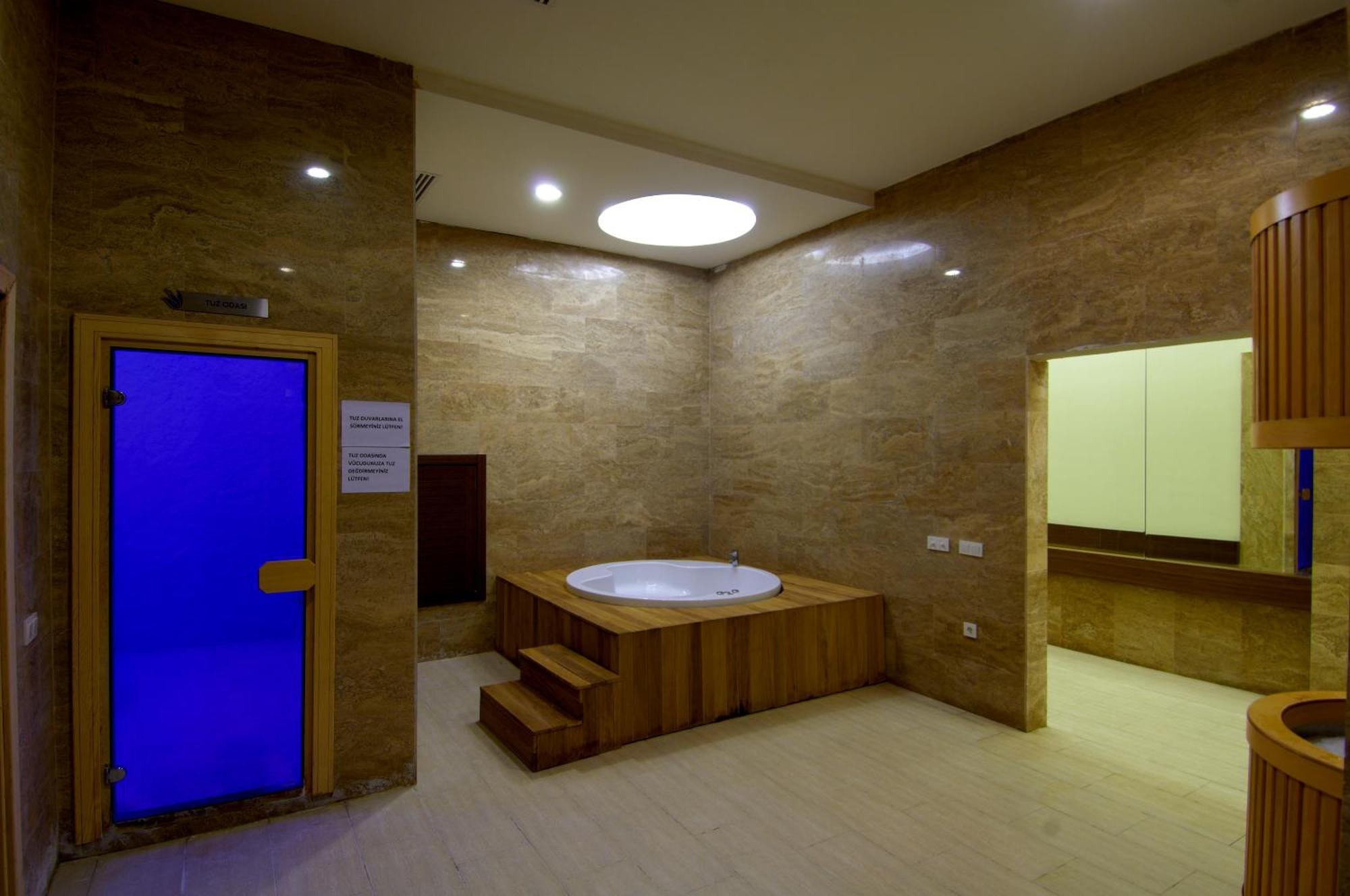 Safran Thermal Resort Sandıklı Buitenkant foto